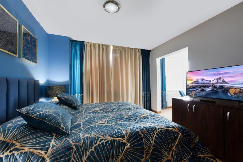 Hotel Zlaty Byk Rimavská Sobota Exteriör bild
